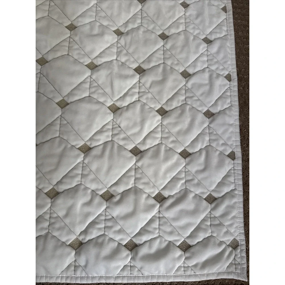 Pottery Barn Modern Baby Quilt White Gold Geometric 36